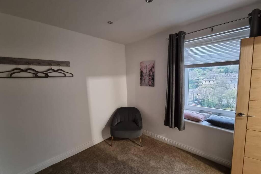 Crystal Cottage - 5 Min Walk From Holmfirth Town Centre Экстерьер фото